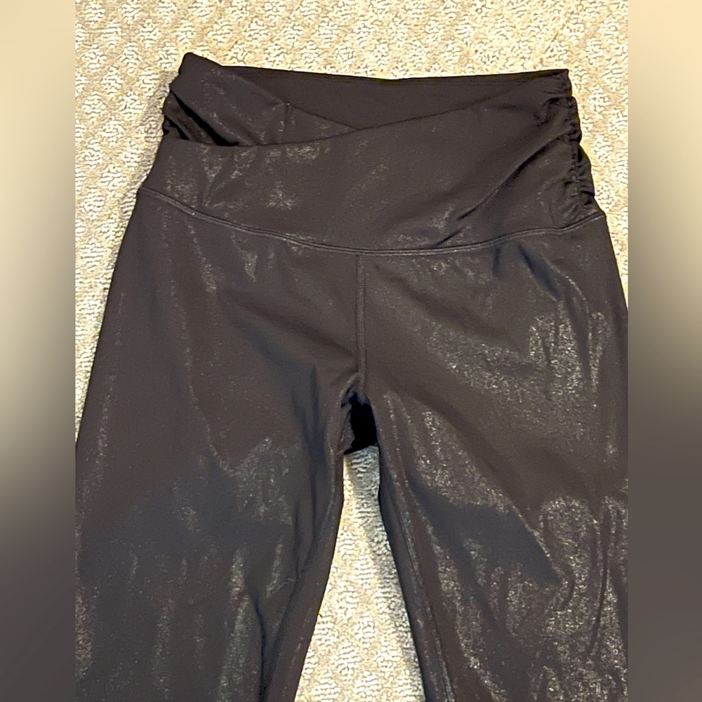 SALE!!! Ododos workout pants/leggings in a shimmery black
